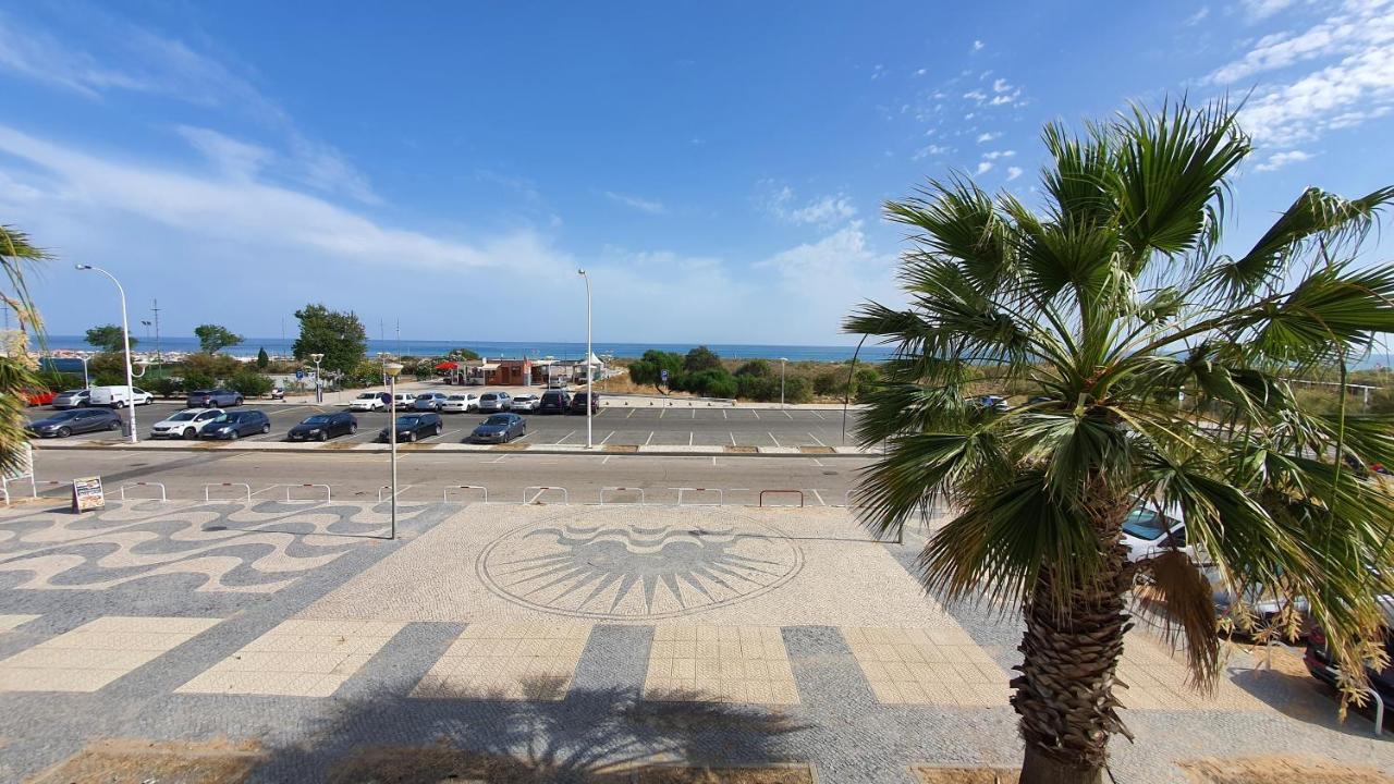Monte Gordo T2 Frente Mar Exterior foto