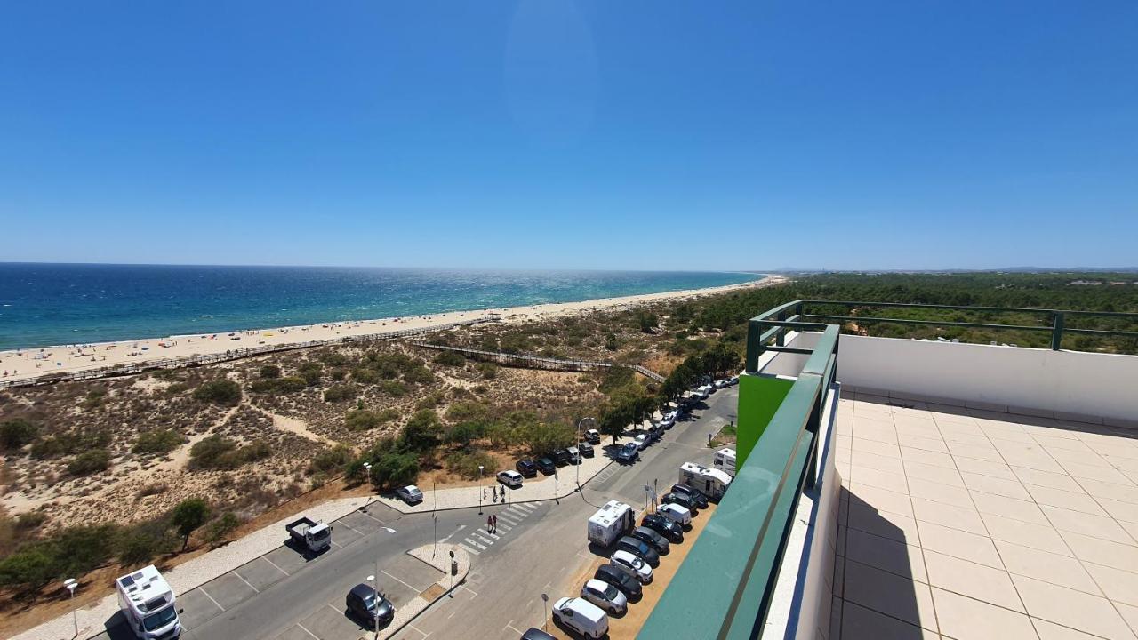 Monte Gordo T2 Frente Mar Exterior foto