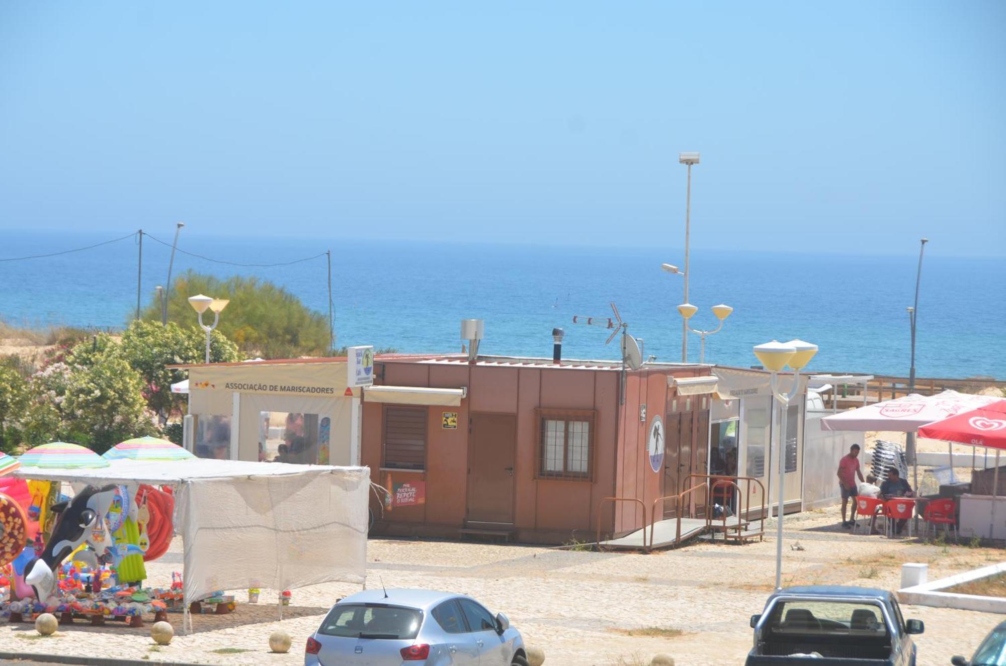 Monte Gordo T2 Frente Mar Exterior foto